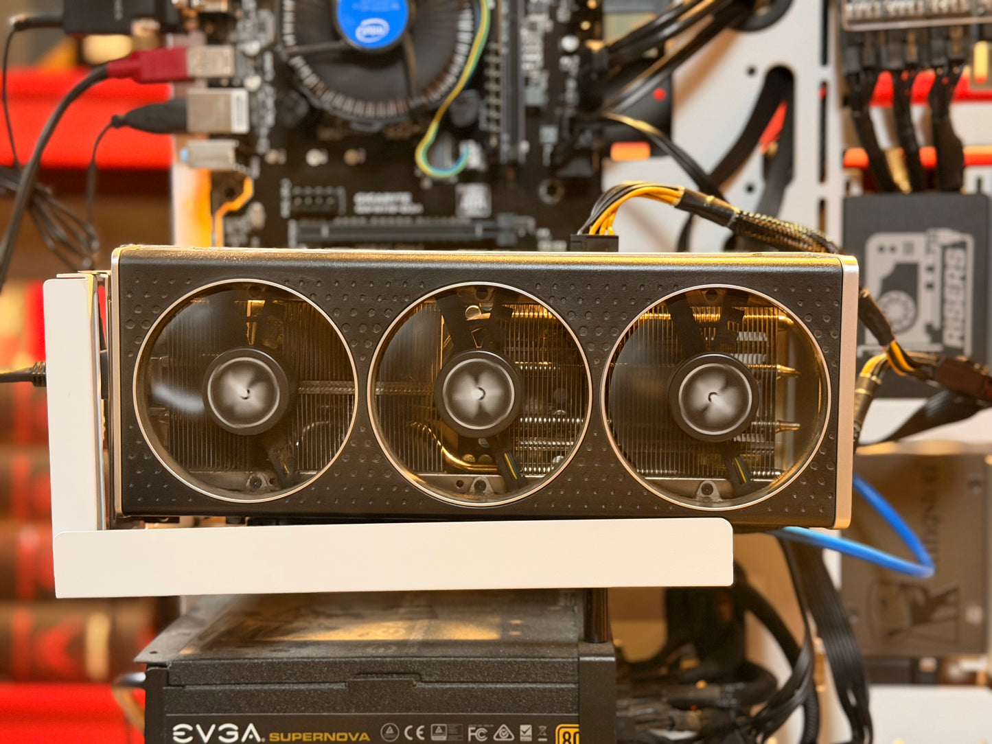 XFX MERC 308 RX 6600 XT