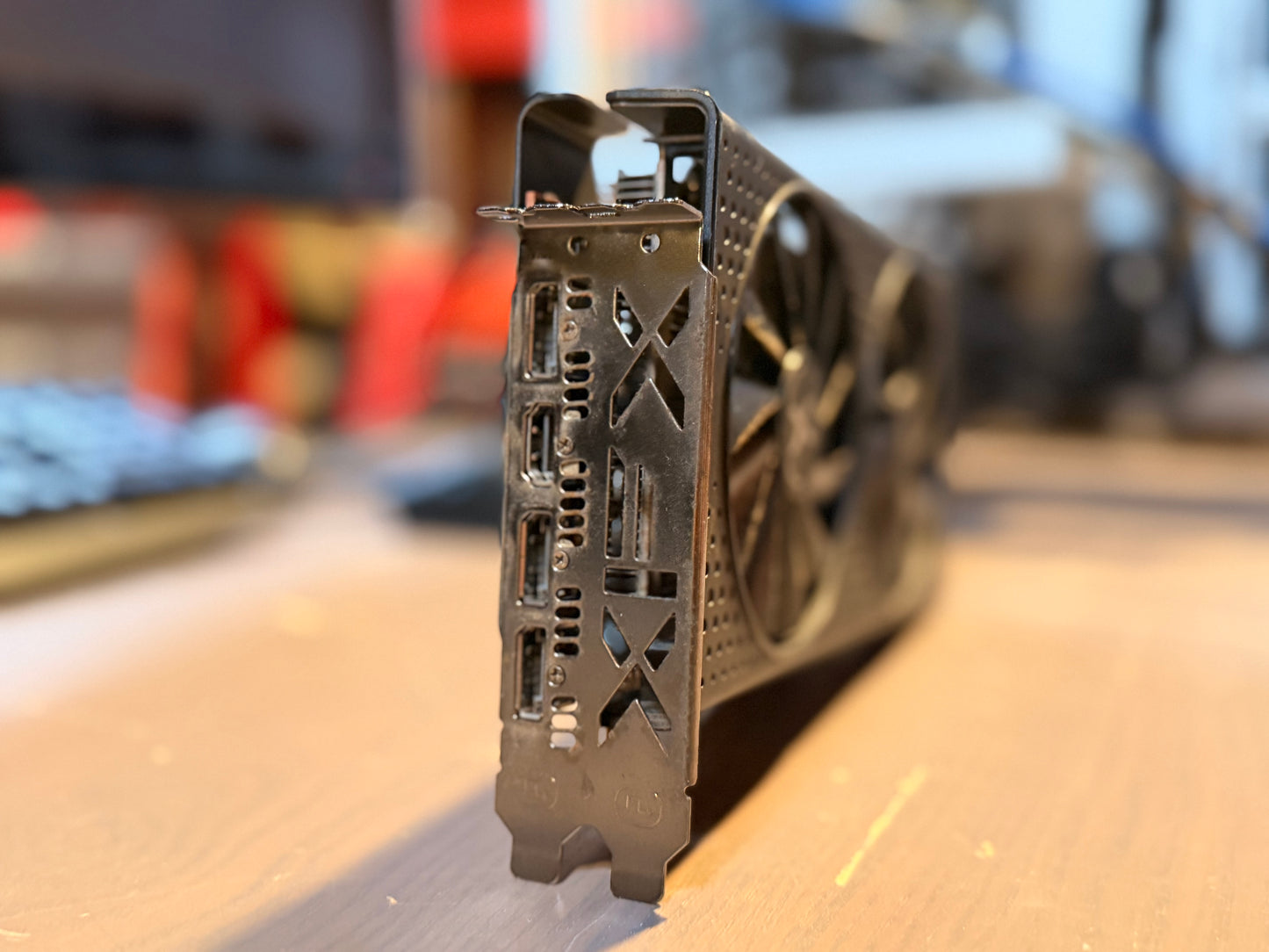 XFX SWFT 210 RX 6600