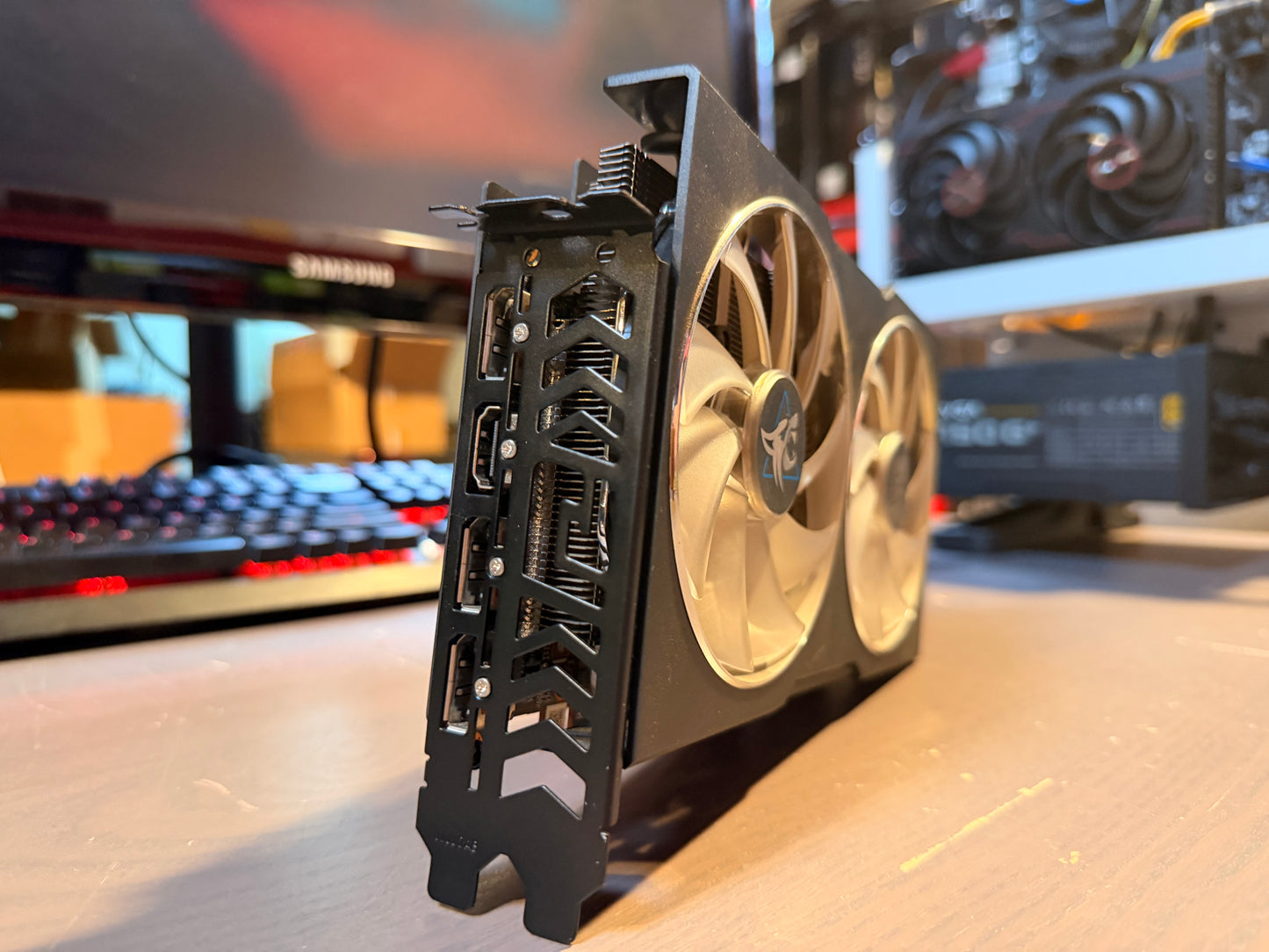 PowerColor Hellhound RX 6600 XT